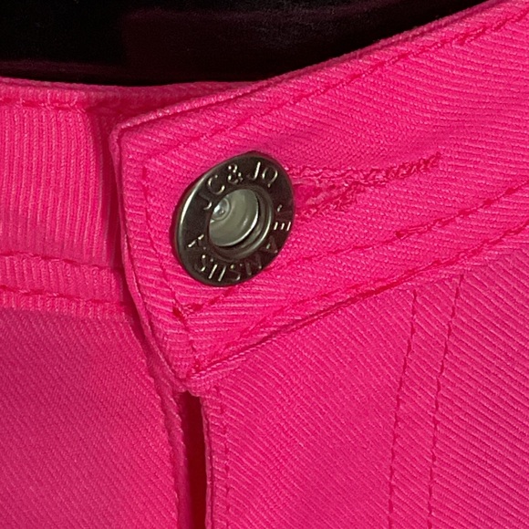 Vibrant Pink High-Waisted Jeggins - Picture 4 of 4